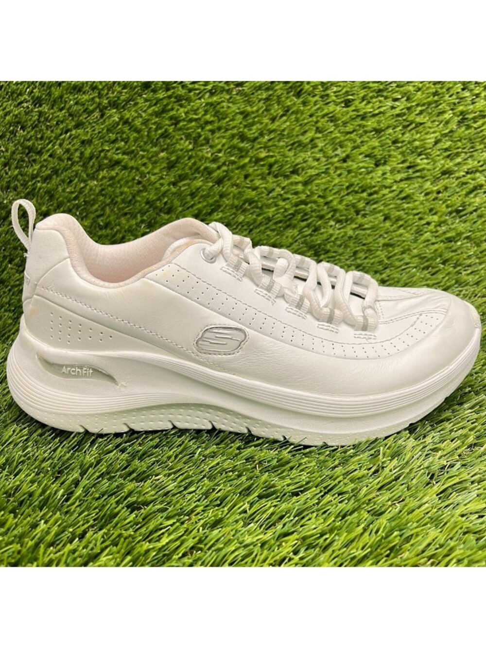 Skechers Arch Fit 2.0-Star Bound Womens Size 6 White Gray Running Shoes Sneakers